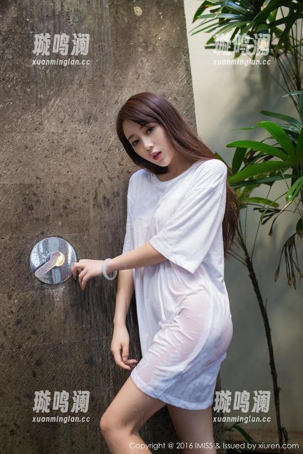 IMiss爱蜜社 - 张思允Nice的制服系列写真，真想打包带走，福利嘿嘿嘿