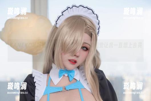 KANEKO咔喵 KANEKO咔喵的天台写真,这种随性的感觉让我一直想上去晃晃。