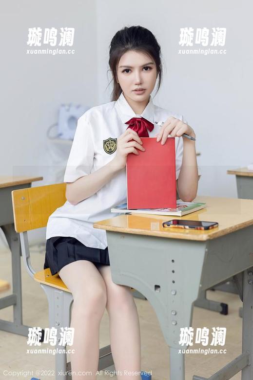 Xiuren秀人网 - 明日花桃桃的护士私拍图集，随手一拍都是剧情