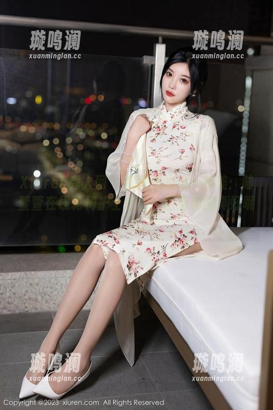 Xiuren秀人网 - 病房里的另一种美：陆萱萱在线轮椅护士作品，画面构图真好呢？