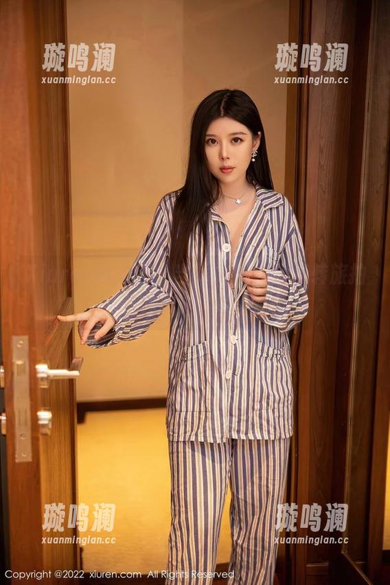 Xiuren秀人网-龙女sunny Xiuren秀人网 - 当龙女sunny玩转旅拍:看她带走了多少套图