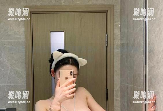 微密圈 - 套图让你每封邮件都显得渺小，不爱笑的赛琳的“甜心”挑战待解