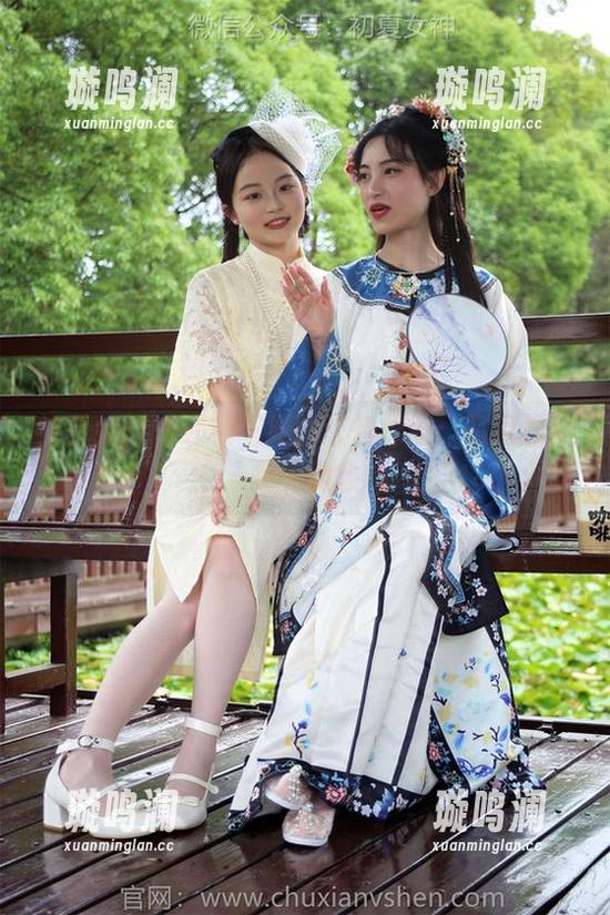 初夏女神 - 环环与她的红色球服：写真也能是运动会