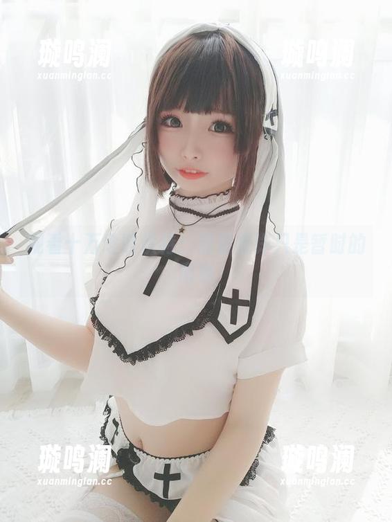 观看十万珍吱伏特：透明或许只是暂时的假象