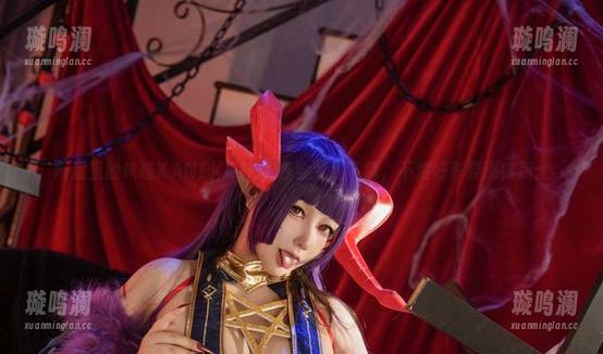 网盘里的咔喵KANEKOJK？等会儿我下载，不然好奇要逼疯我。