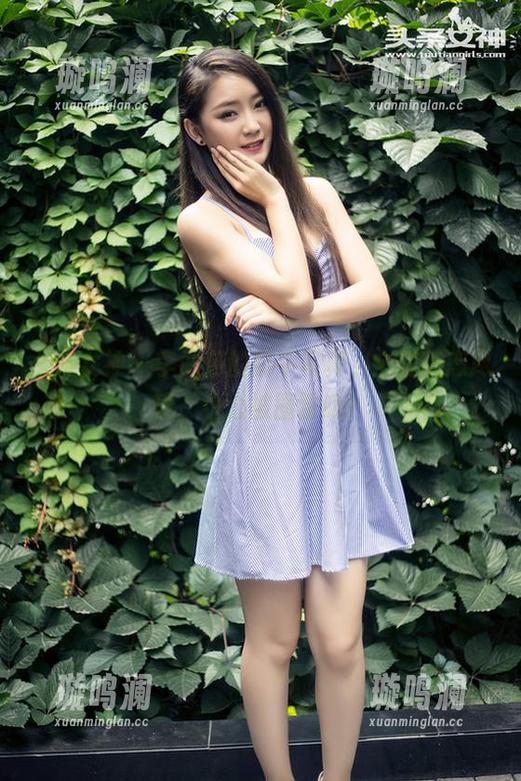 头条女神 - 李丽莎的奶牛写真，全套萌态尽现，小心被圈粉哦！