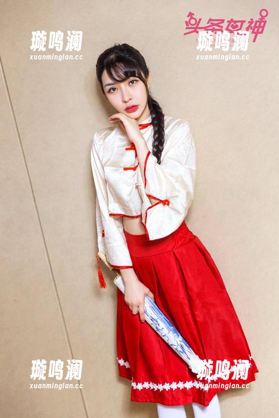 头条女神 - 撩动人心的高清画面！樊安妮连衣裙专享资源，别轻易打开哦。