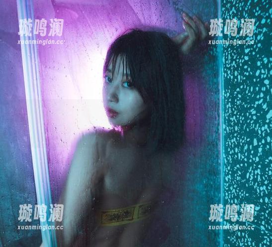 奈汐酱Nice万圣节图库，别担心，后面有打趣的平安符！
