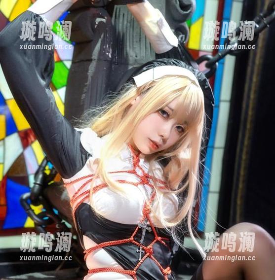 安食Ajiki的白猫猫作品，眼看到的是可爱，脑海里却在琢磨为什么我也没来一段。免费试试吧。