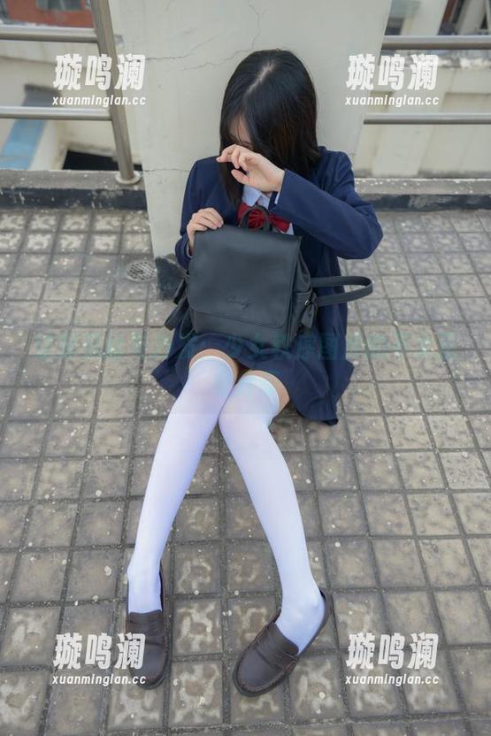 少女秩序 过膝黑丝与沙发:少女秩序图库的不太正经分享