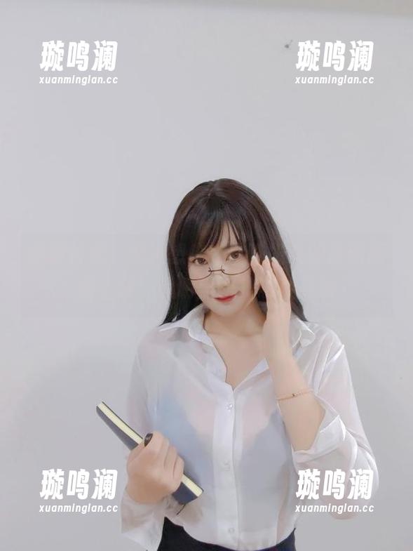 星澜想来杯珍珠奶茶 颠覆传统,星澜想来杯珍珠奶茶的最新图册上线,透明黑裙145种姿势