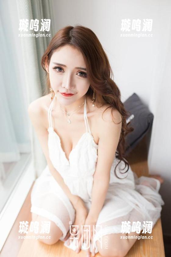 果团网 - 看！甜Abby的女神写真，下载就能收获一夏天的微风
