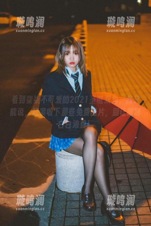 柒柒不可爱 看到柒柒不可爱的2021圣诞双兔,我只能说,赶紧收下那些免费图片,别让眼睛白白浪费!