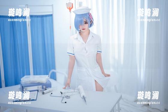 看着桜井宁宁穿的和服，好像定制的每一寸都是为了她的气质服务。
