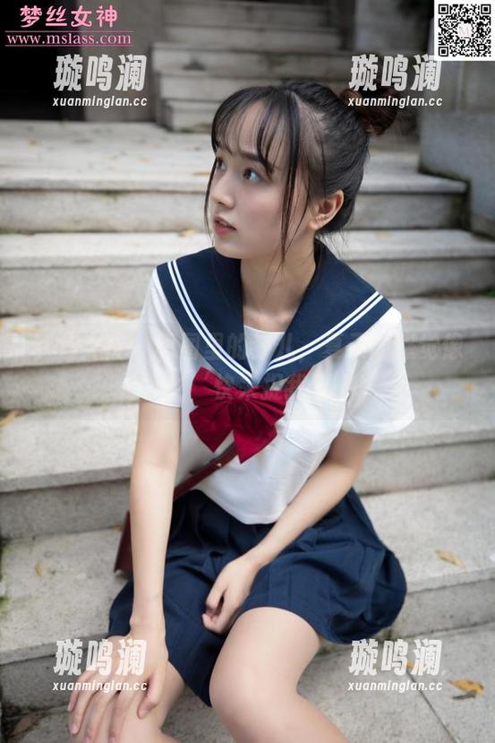 梦丝女神 - 原图里的乔儿，夏天的感觉像是在说‘快来捉我吧’！