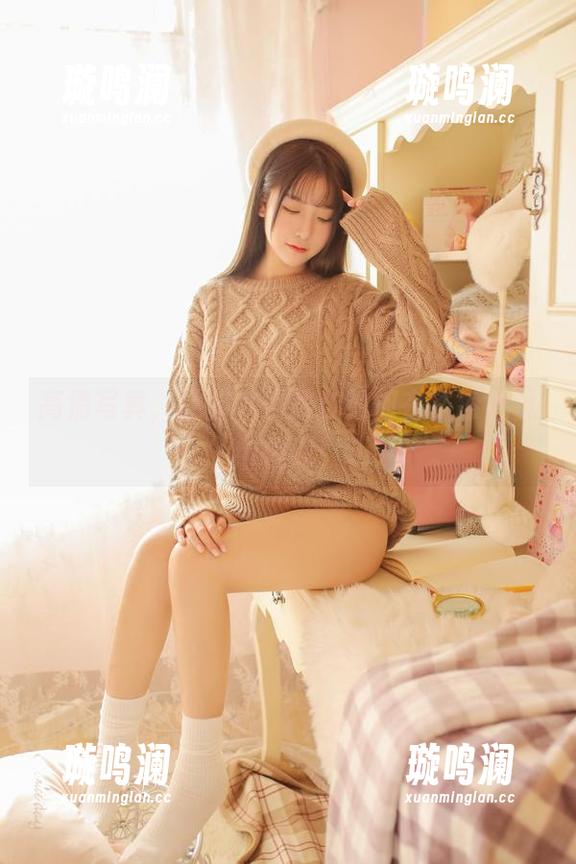 高清写真，让猫九酱教你如何在铁索上优雅摔倒！