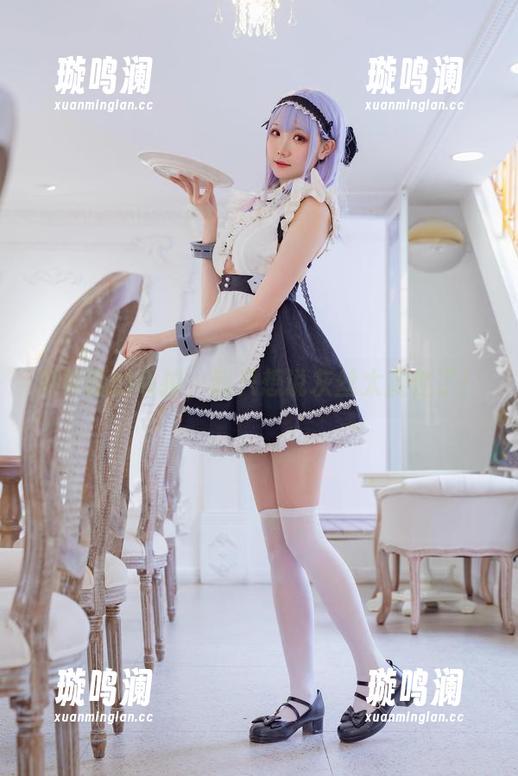 瓜希酱 瓜希酱的私拍,我只想说灰丝太魔性了!