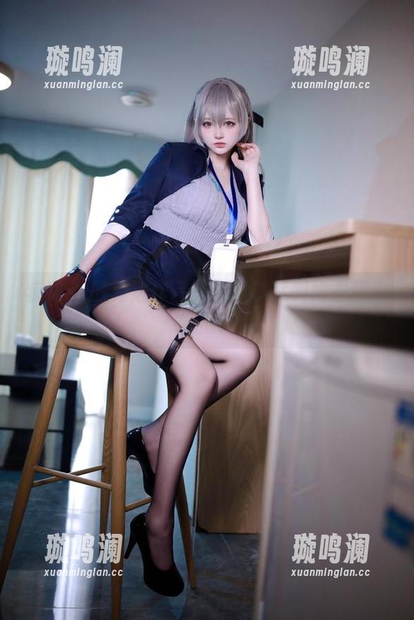 疯猫ss的海边作品集：没事就叫她去捉小螃蟹！