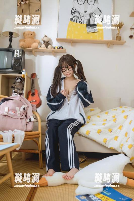 神沢永莉 神沢永莉的万圣绷带小鬼写真合集,不怕被吓到,就怕看得心痒难耐!