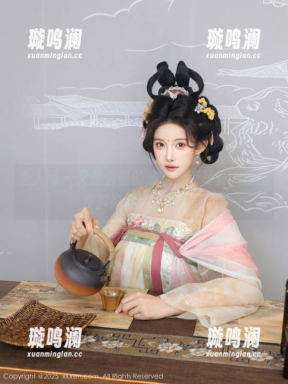 秀人网 - 又是优酱的腿，更新写真，这脚步声好像在召唤我？