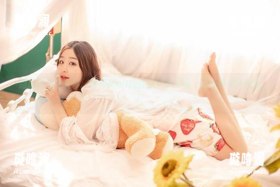 穆零Mu0 别说我没告诉你:穆零Mu0的旅拍写真更新,比好莱坞还精彩!