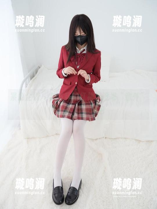 紧急企划-林书辞 紧急企划 - 林书辞的红裙,没准“意外”能占个免费图包
