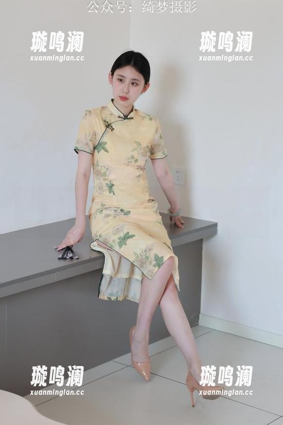 绮梦摄影 - 温柔又调皮：佳怡的黑白作品精选