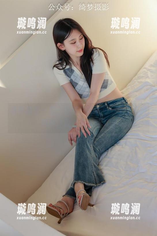 绮梦摄影-小艺 绮梦摄影 - 哦,小艺的泳衣……无圣光的图片让我有点求而不得