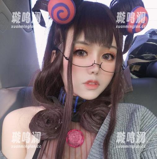 芊川一笑MNK最新写真集上线！比基尼大概是她的“出水芙蓉”。