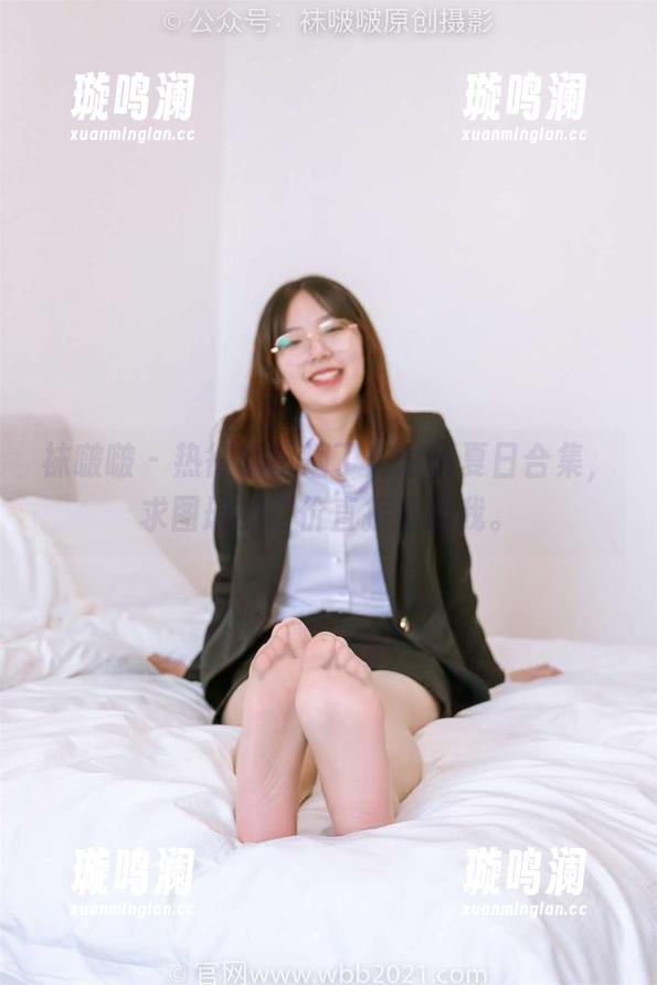 袜啵啵 - 热得都冒烟了！瑶瑶夏日合集，求图册的订价直接别问我。