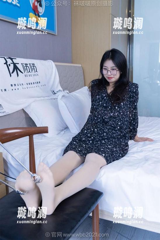 袜啵啵-甜甜圈 袜啵啵 - 居然能免费看到甜甜圈和奶牛的搞怪合影!