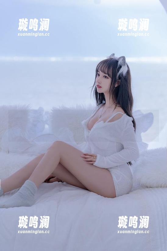 过期米线线喵 精选大放送:过期米线线喵变狐狸小姐,这画风有点独特吧?